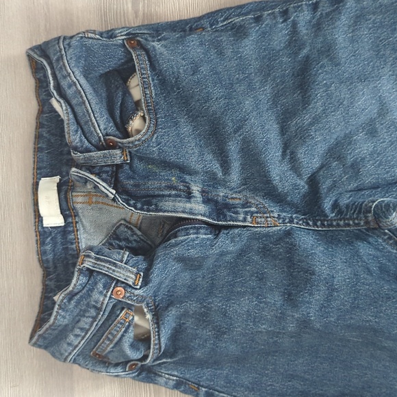 H&M straight leg jeans - Picture 2 of 4